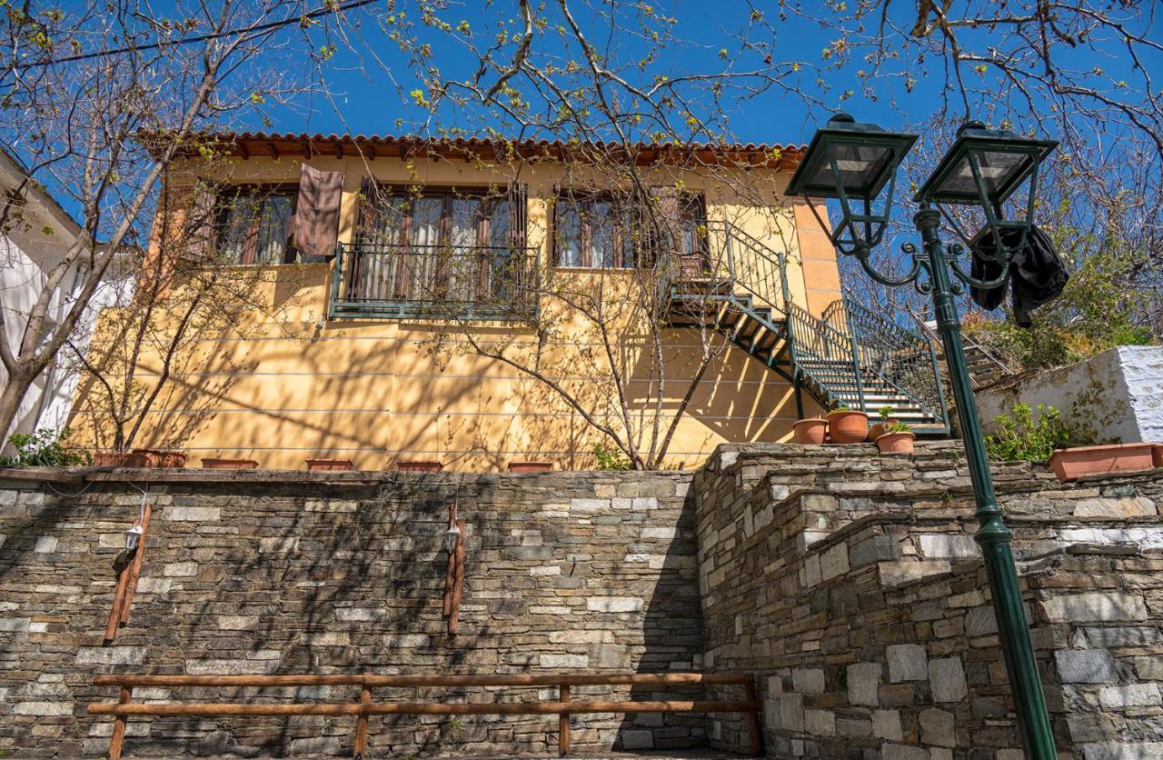 Stamoulis' House Dhrákia